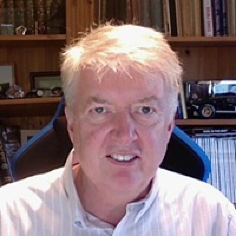 Andrew Douglas.jpg