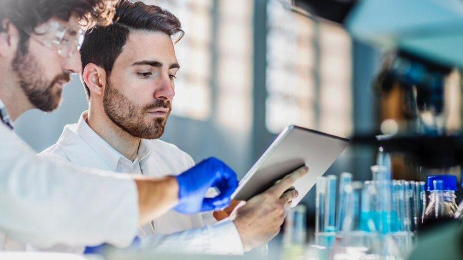 lab technician conducting a test in a diagnostic laboratory