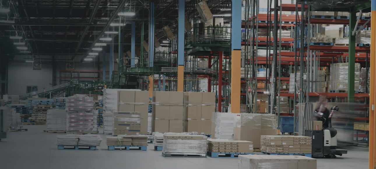 Wholesale distribution warehouse in operation
