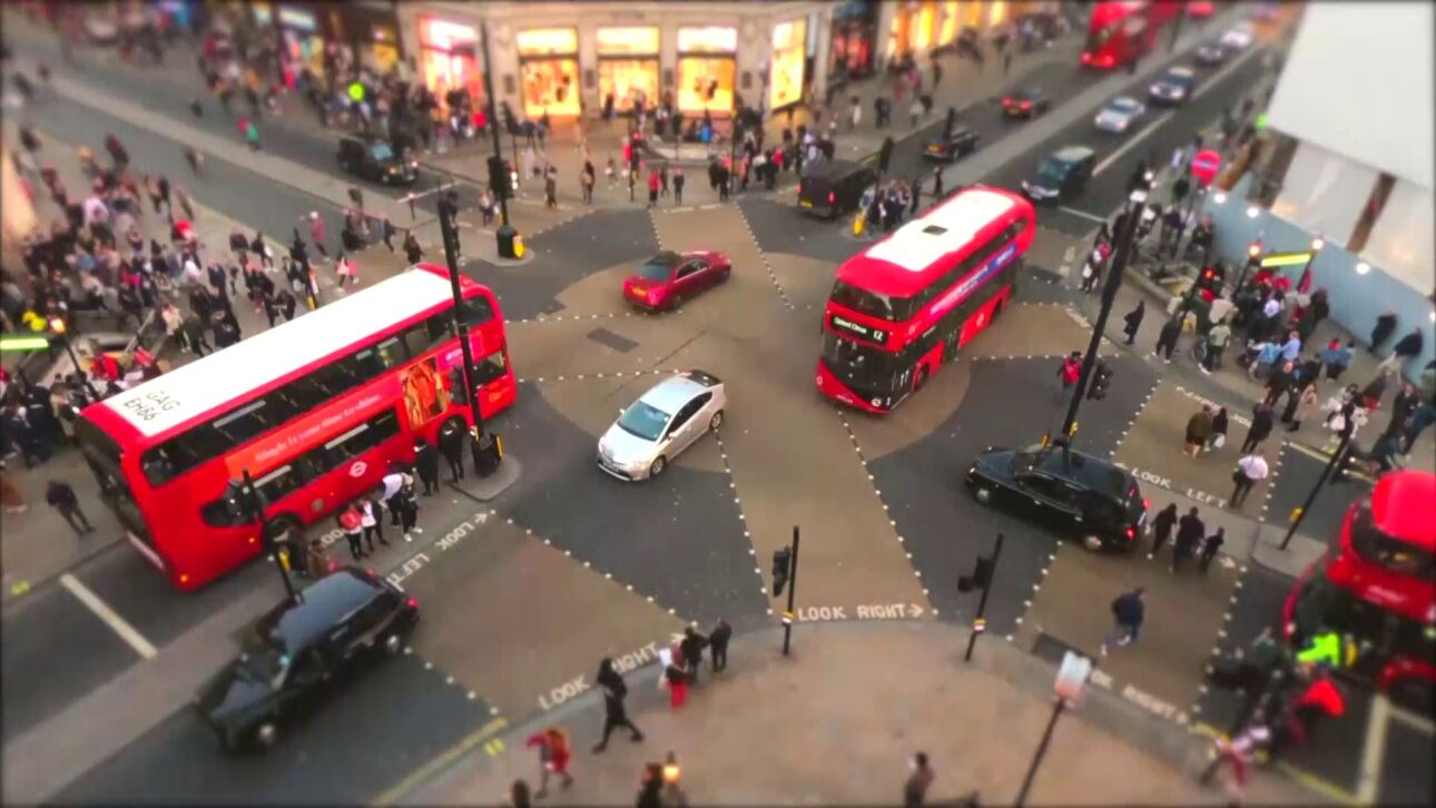 London Street Intersection