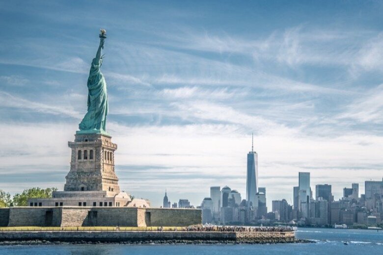 Statue of Liberty in front of the New York City skyline