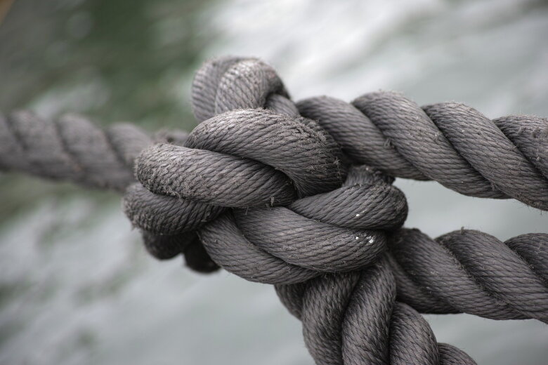 thick rope in a knot