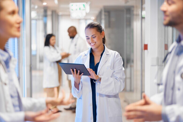 Regioner och andra aktörer inom vården som lämnat “nudelsoppan” för datahantering