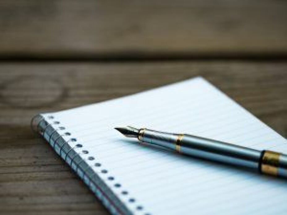 Pad and pen image