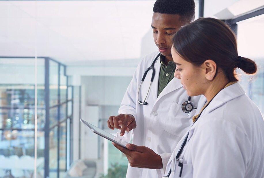 Differences between FHIR and OMOP