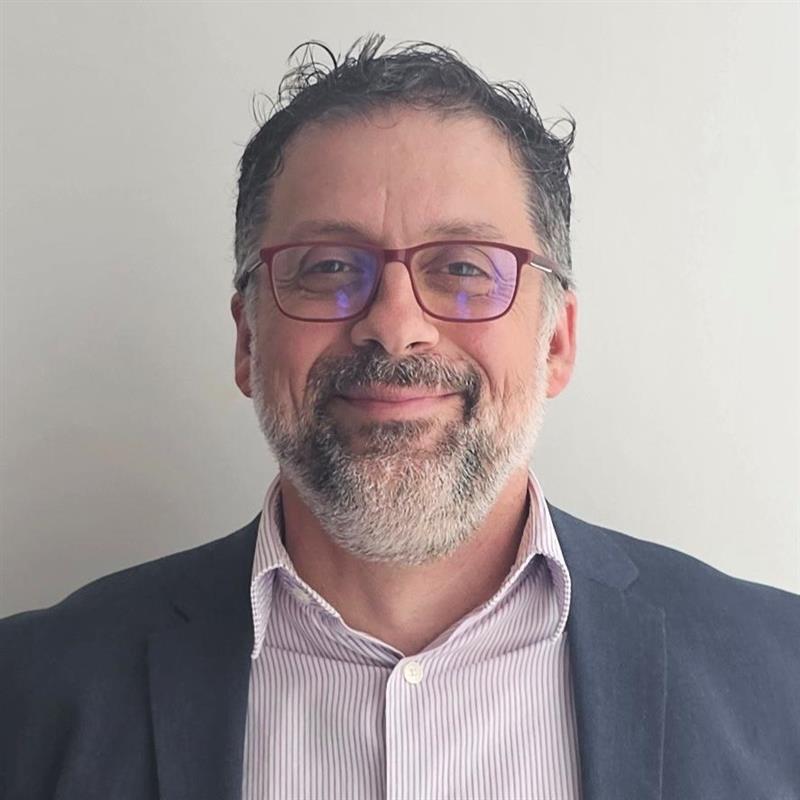 Fadi Glor, Country Manager InterSystems